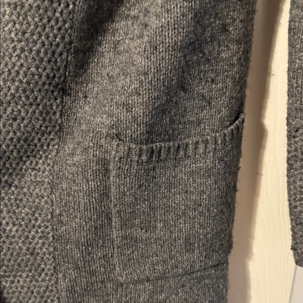 Gray Women's wool sweater  Coat - Picture 4 of 11